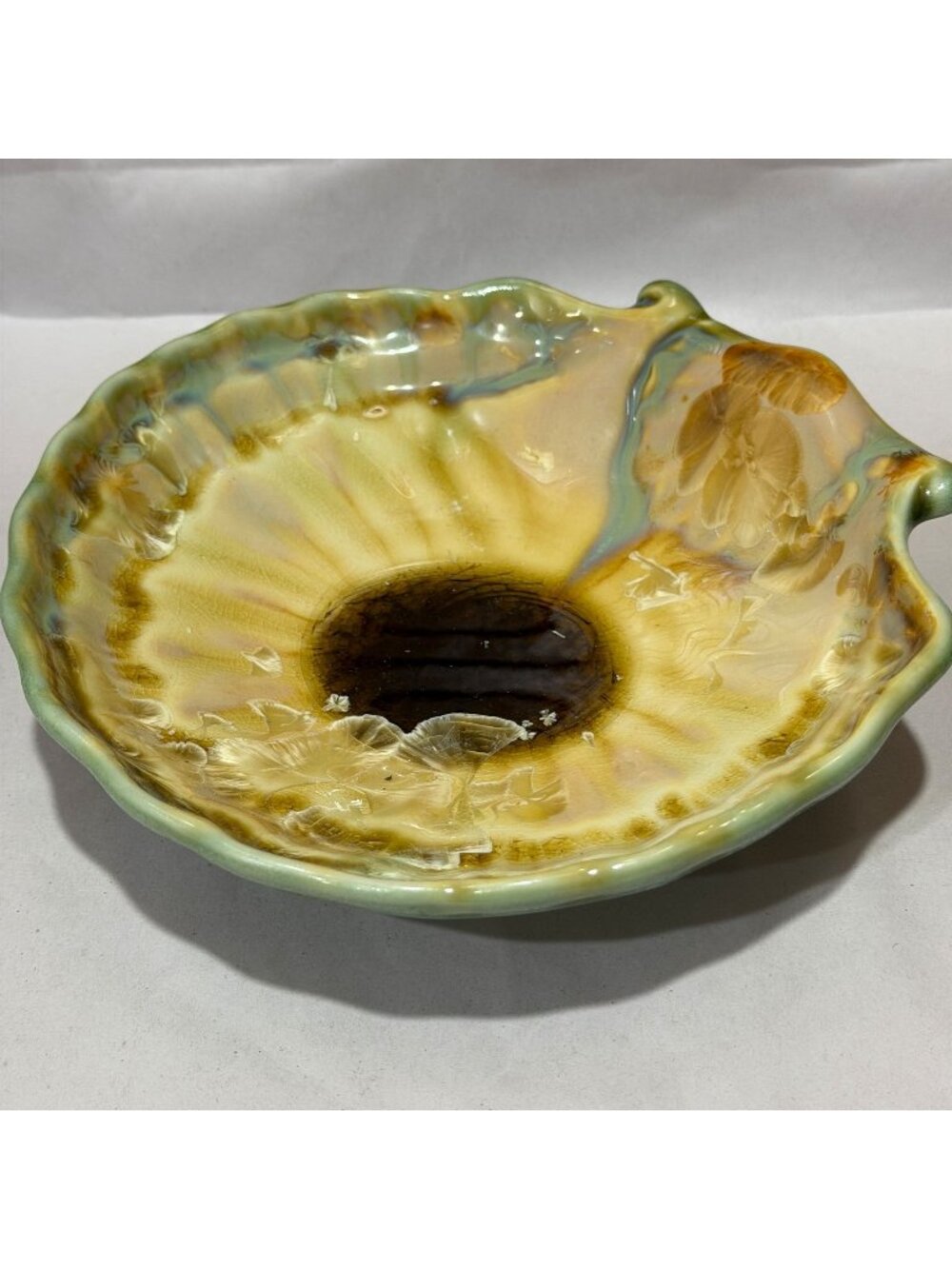 NWL Edgecomb Potters Maine Bayview Crystalline Glaze 7.5" Handle Shell Dish